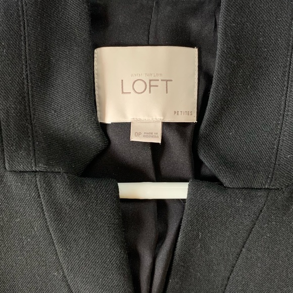 LOFT The Petite One Button Blazer - Picture 5 of 8